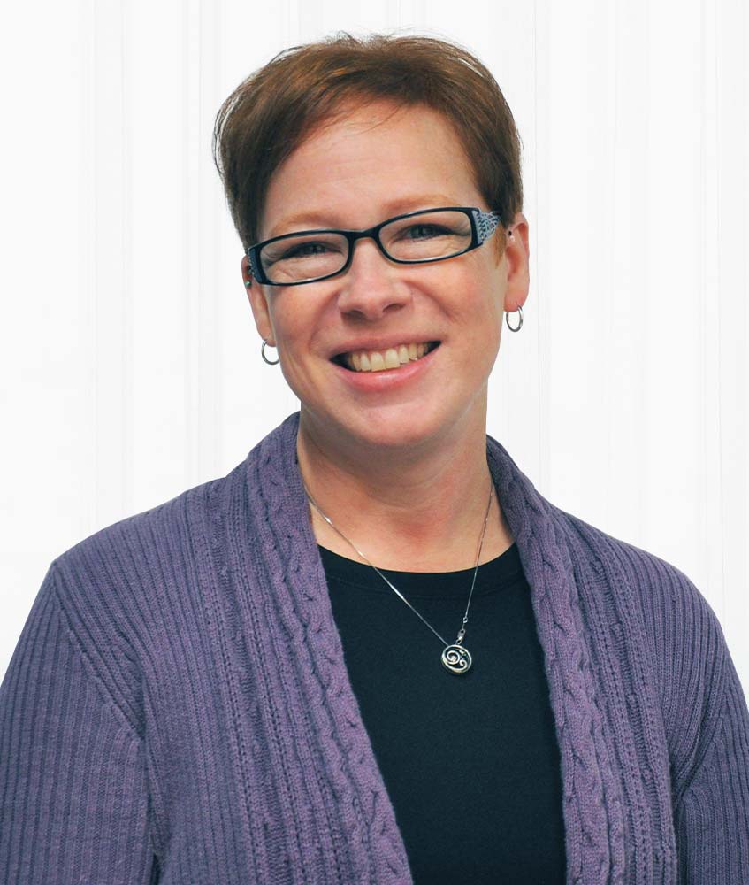 headshot of Jennifer Dysinger